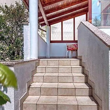 1644 4*