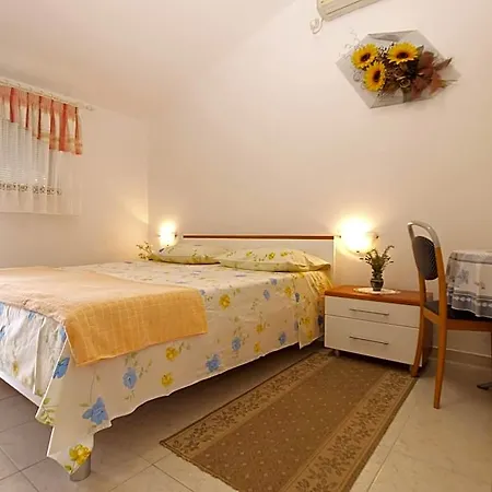 Hotel 1644 4*